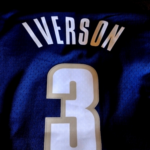 NWT ALLEN IVERSON GEORGETOWN HOYAS 95'-96' MITCHELL & NESS NAVY JERSEY SIZE XXL - Picture 3 of 16